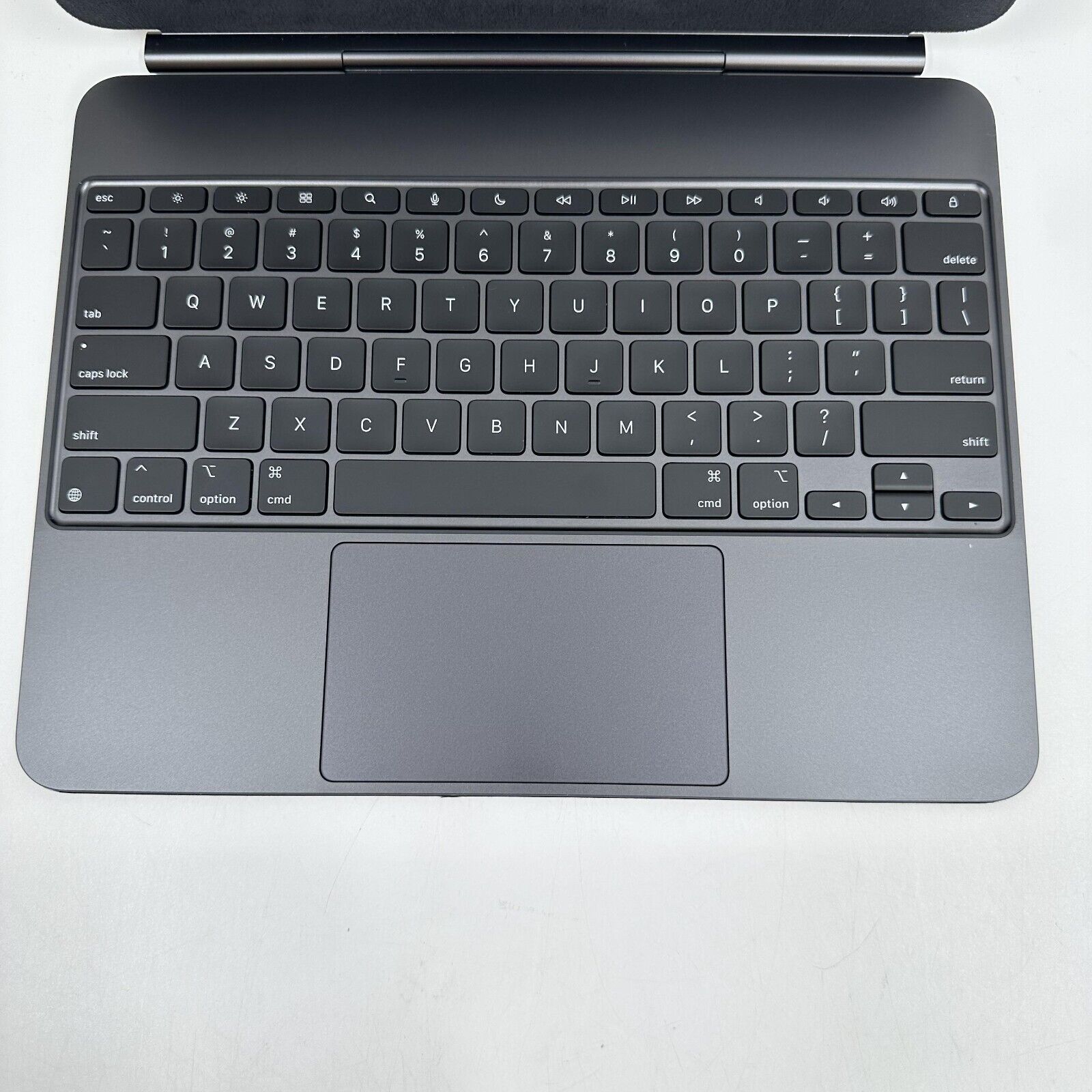 s-l1600d chj